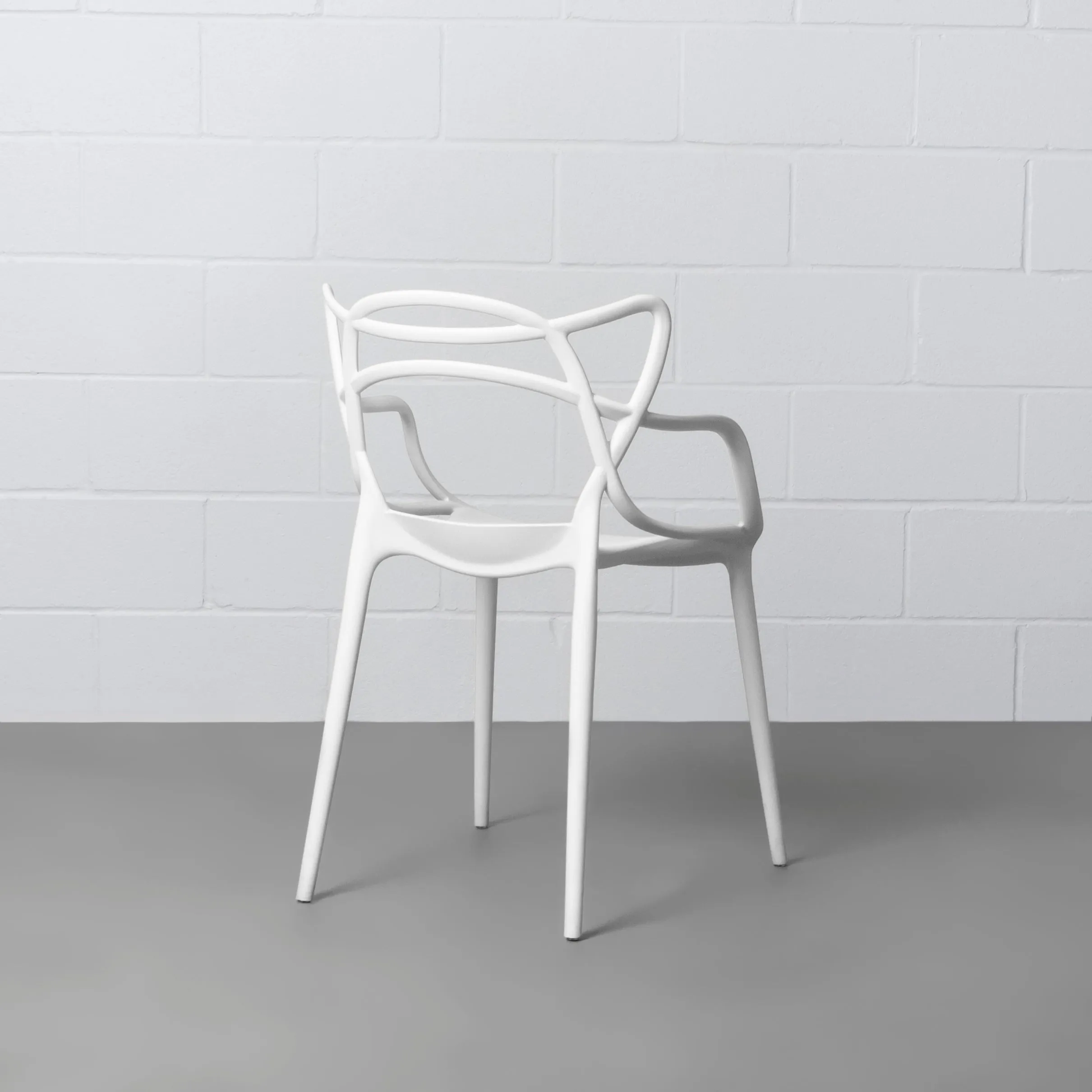 MASTER - White chair